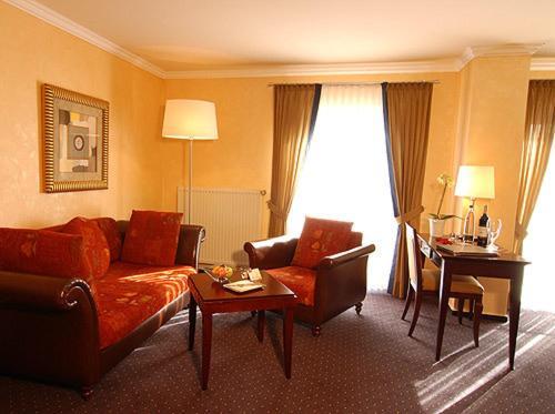 Hotel Ambiente Trevír Pokoj fotografie